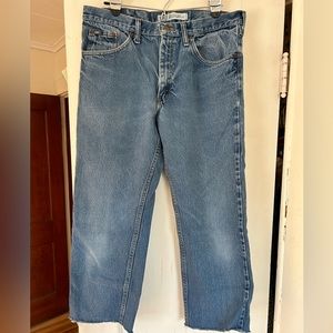 Boyfriend style jean. 34x30 at this point. Cut off for short girls.